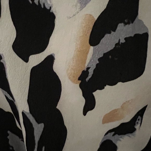 TCEC White Leopard Print Short Sleeve Dress size Large - Picture 6 of 7